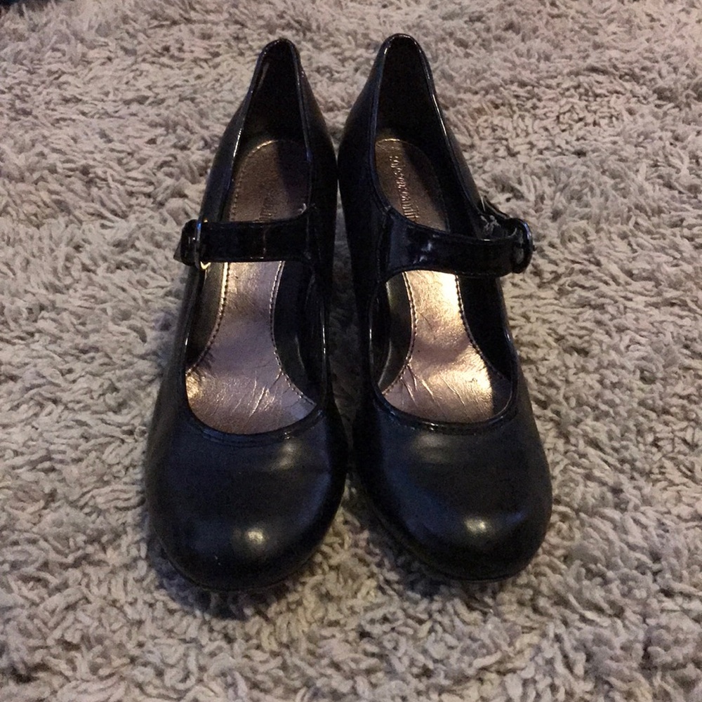 Black, Mary Jane, heels